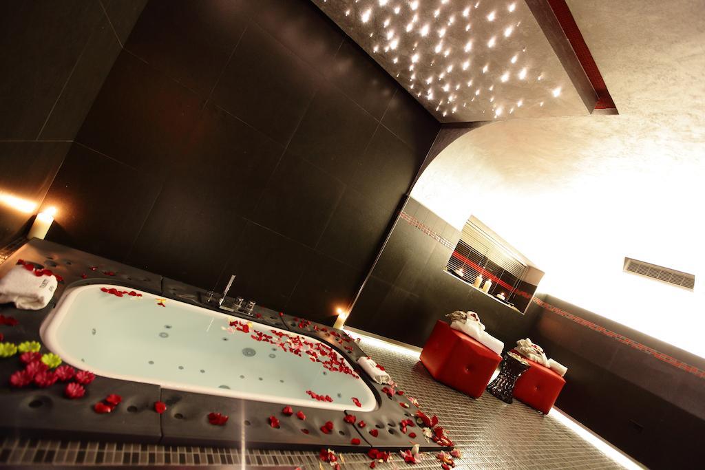Vanity Spa Balestrate Exterior photo