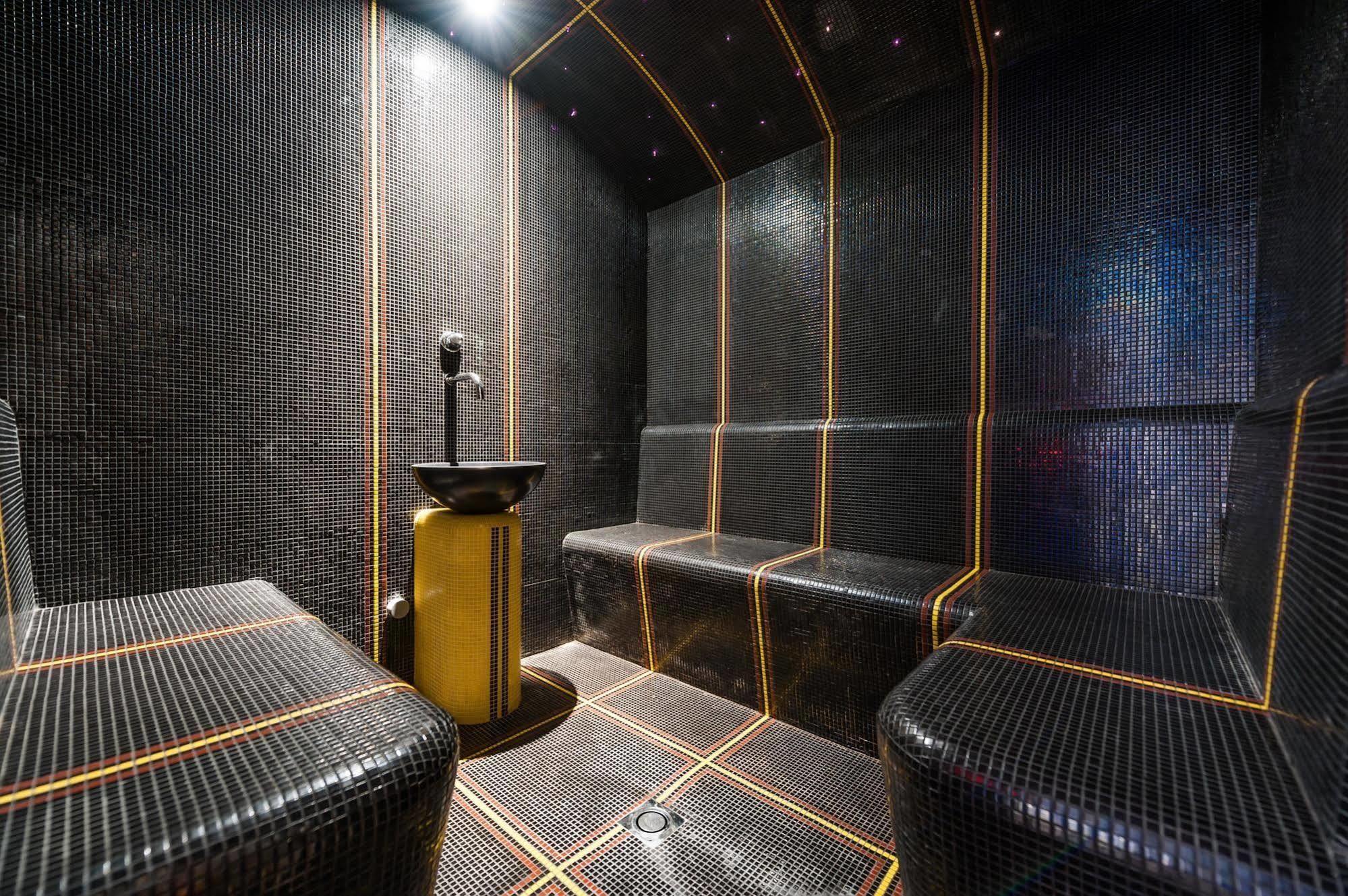 Vanity Spa Balestrate Exterior photo